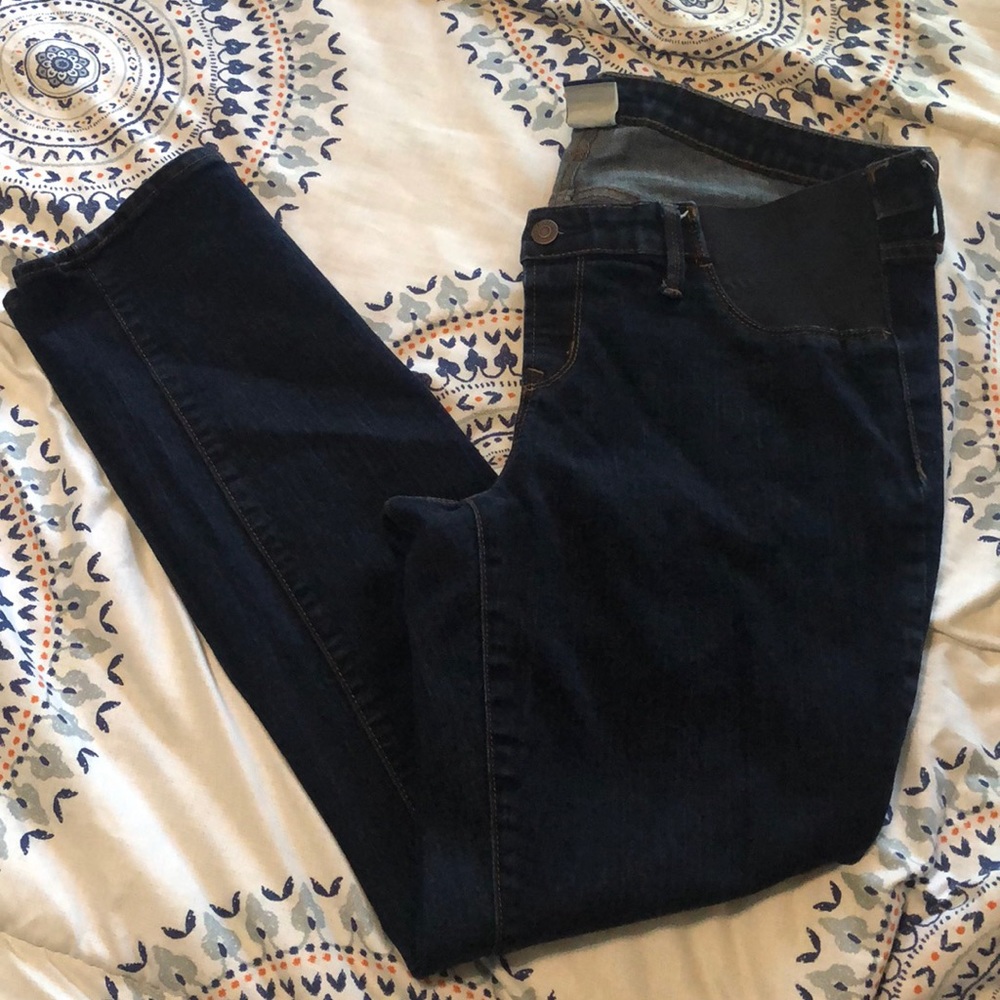 Old Navy Maternity Jean